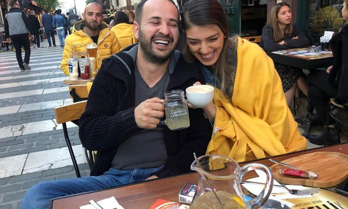 Alper Çakmak ve Eşi