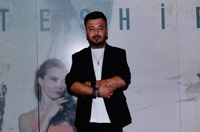 Serkan Dokan’dan sarsıcı iki film: Hem yapımcılığını üstlendiği hemde başrol oyuncusu olduğu “Savaş Çocuklar Makarna” ve “Teşhir” ile sanatla güçlü mesaj!